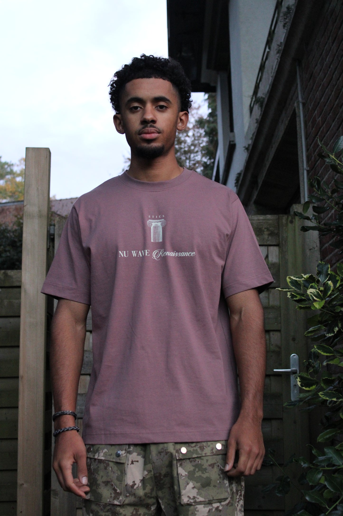 NU WAVE RENAISSANCE T-SHIRT